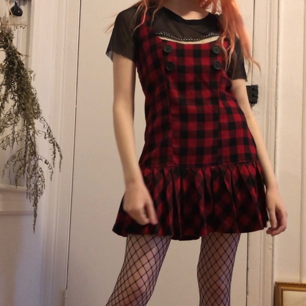 Emo/goth schoolgirl plaid pleated mini dress ♥️